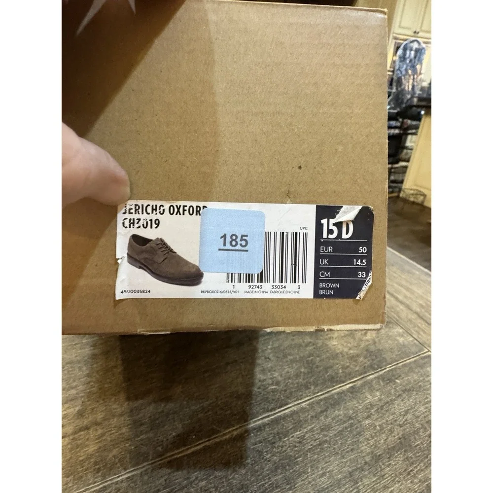 Dunham Jericho Oxfords feature a brown nubuck leather upper Size‎ 15D Waterproof